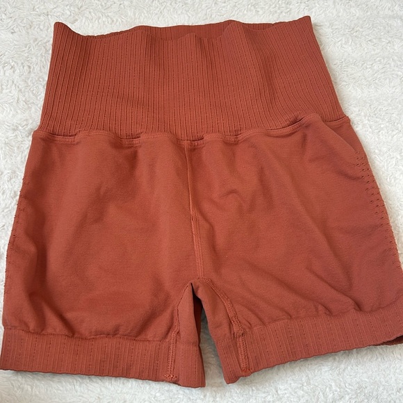 NWOT free people Good Karma Running Shorts in burnt orange? - Picture 1 of 5